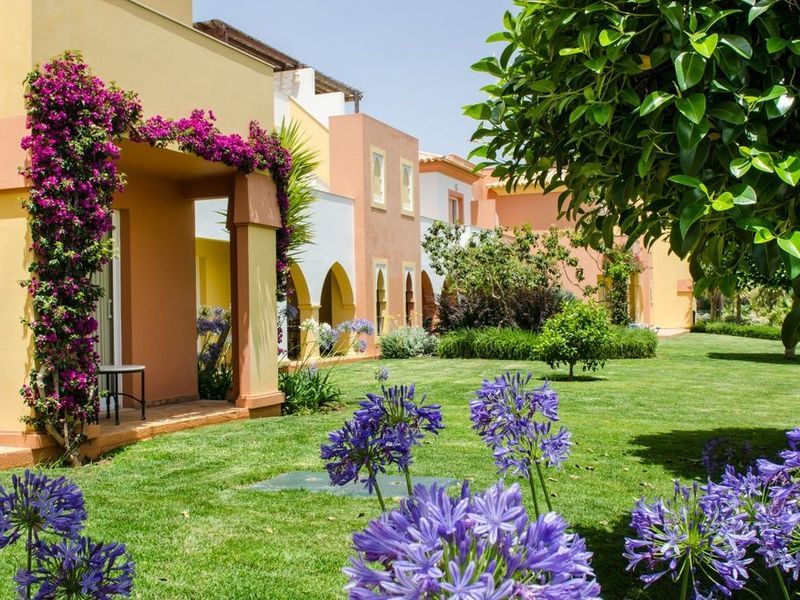 Ośrodek wypoczynkowy Jardim Da Meia 4*
